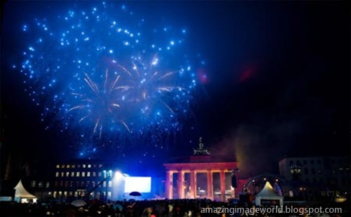 20th anniversary of the fall of Berlin Wall004
