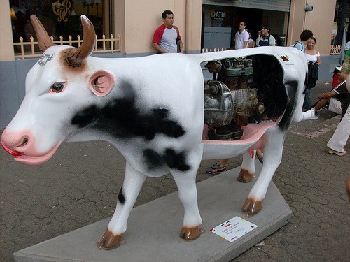 [ArtistaJeffryGibbsUlloaThemilkmachin[1].jpg]