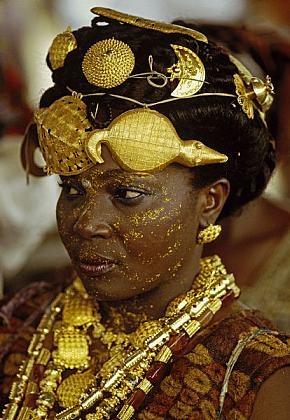 [Adioukrou Queen Mother, Ivory Coast, 1992[5].jpg]