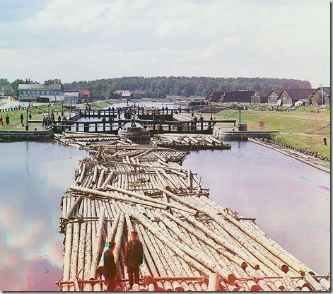 Rafts on the Peter the Great Canal. City of Shlisselburg, Russian Empire; 1909
Sergei Mikhailovich Prokudin-Gorskii Collection (Library of Congress).