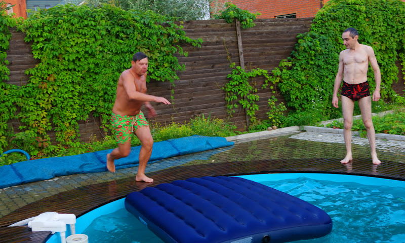 Светская хроника