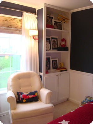 Built ins around window