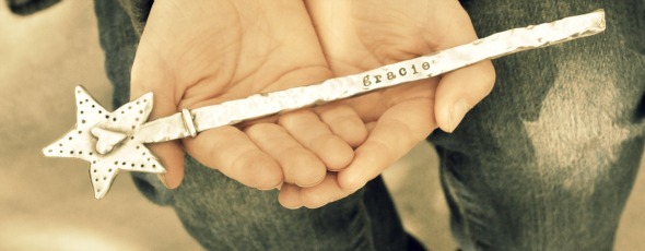 [fairywand2_hand-stamped-jewelry[5].jpg]