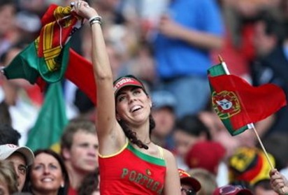 portugese football chick