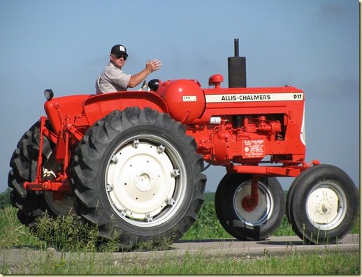 Old Tractors 22June09 (53)