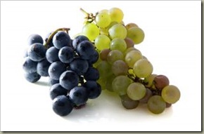 1233861_organic_grapes