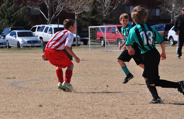 [04-02-11 Zachary soccer 09[3].jpg]