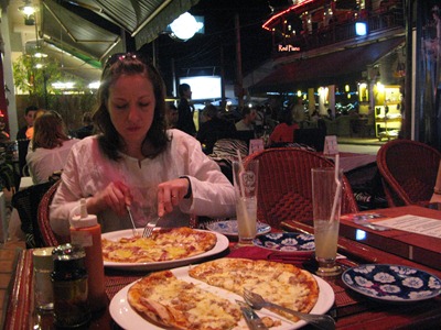 [IMG_57353.jpg]
