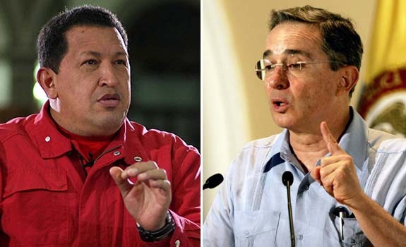 [Chávez y Uribe[4].jpg]