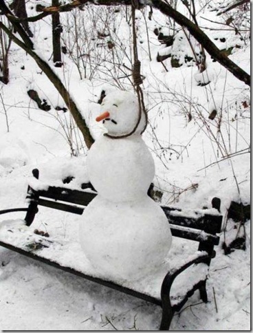 Hung Snowman