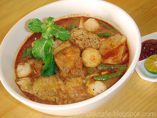 curry laksa noodle Pondok cafe