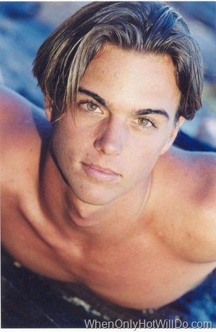 [darin brooks[4].jpg]