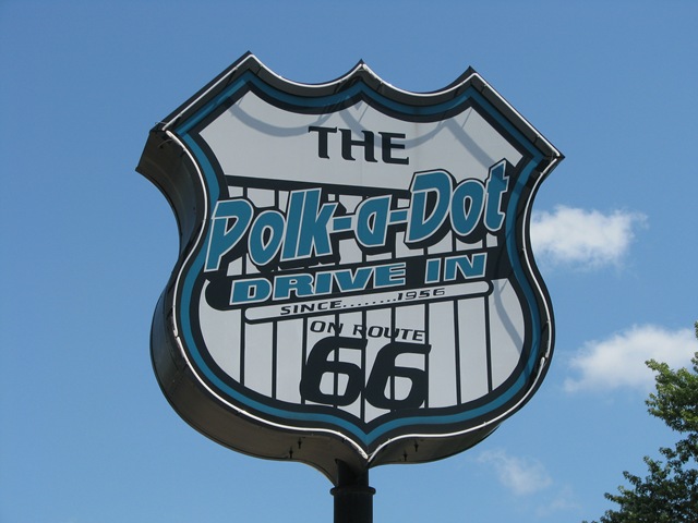[58 Rte 66 Polka Dot Drive In Braidwood IL[2].jpg]