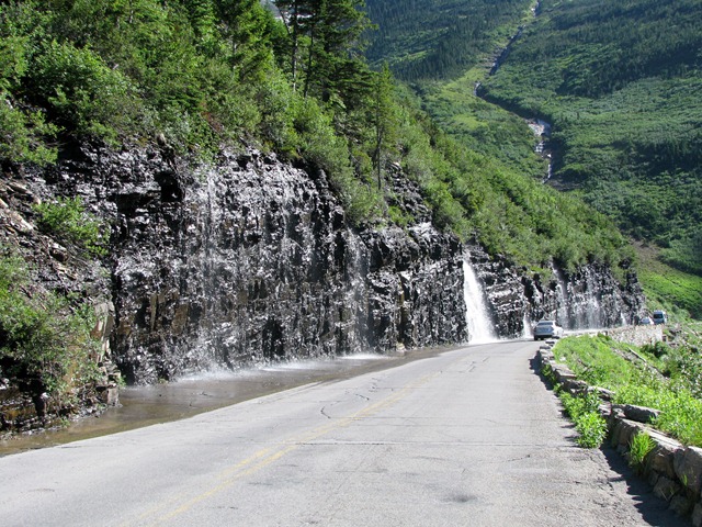 [9538 Weeping Wall Going To The Sun Road GNP MT[2].jpg]