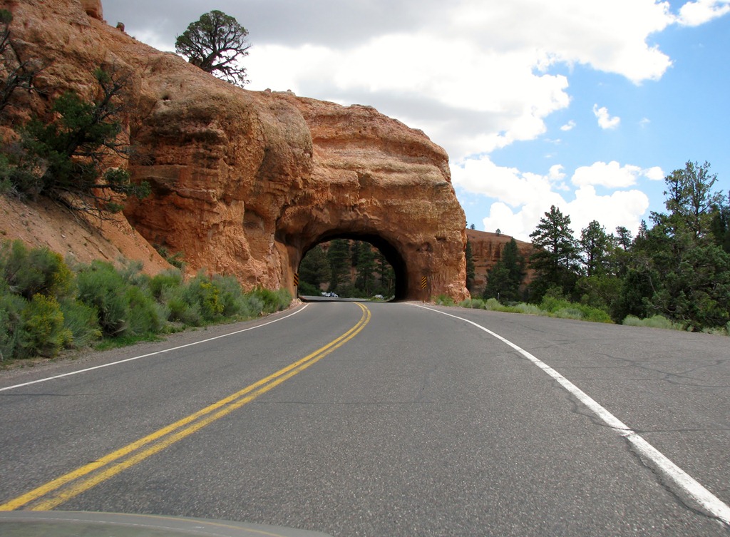 [4143 Twin Tunnels A Journey Through Time Scenic Byway UT[3].jpg]