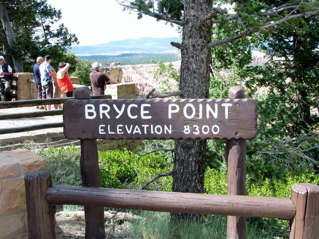 [4308 Bryce Point Bryce Canyon National Park UT[3].jpg]