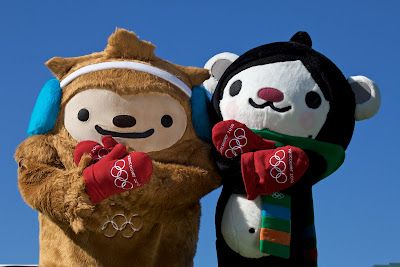 Vancouver Olympics - Mascot Red Mittens