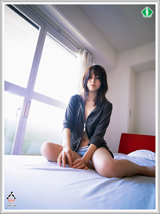 Yumi Sugimoto, hot japanese girls, hot japanese models, cute young japanese models, hot asian girls, sexy japanese girls, hot girl wallpaper 2313303_1192258653.jpg