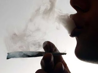  – Un fumeur du chanvre. Photo 24heures.ch