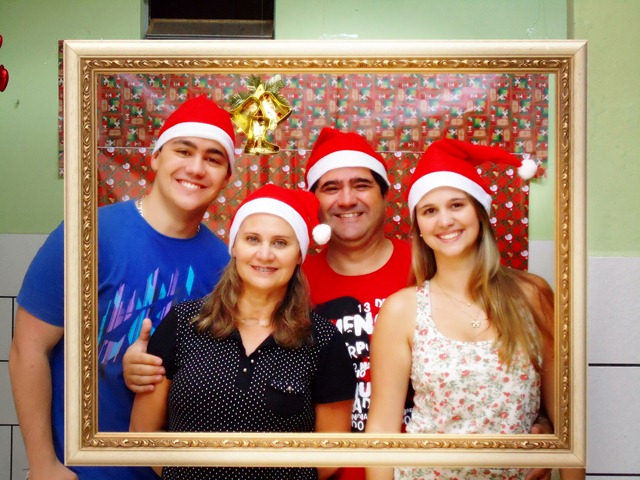 [Natal-familia[5].jpg]