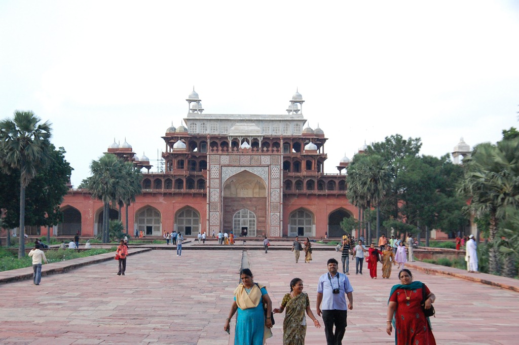 [India 2010 - Agra -Sikandra, mausoleo de Akbar , 17 de septiembre   07[3].jpg]