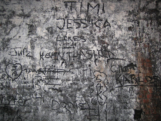 The image “Art” cannot be displayed, because it contains errors.