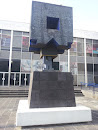 Escultura En Tlatelolco