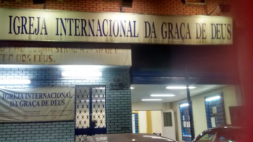 Igreja Nacional De Parada De Lucas