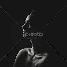 Highlights by Lionel Madiou - People Portraits of Women
