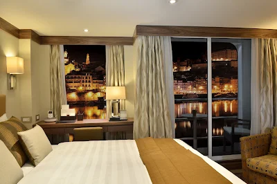 AmaVida features balconies in the majority of its staterooms and suites, which range up to 323 square feet.