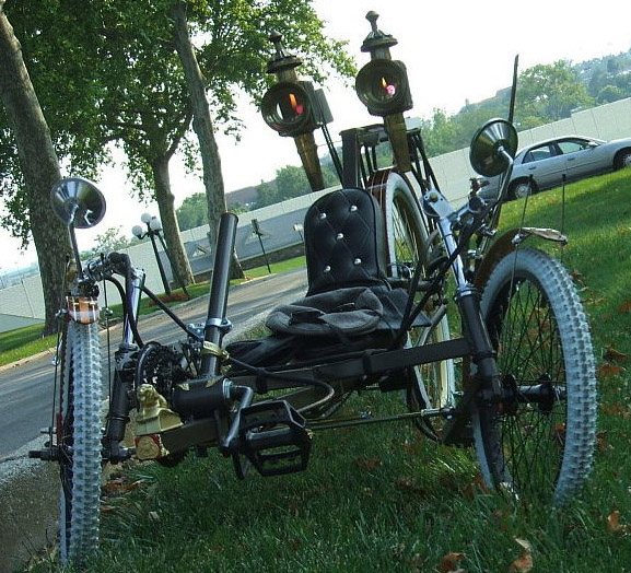 [coach-lamps-lit-on-steampunk-bike.jpg]