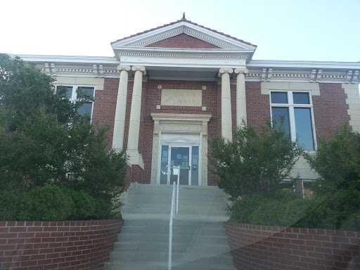Perry Carnegie Library
