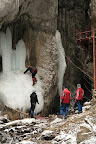 people climbing an ice block in Piatra Mare