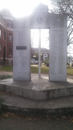 War Memorial,Henry County 