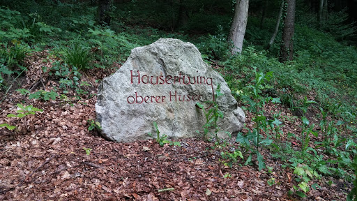 Hausertwing Gedenkstein