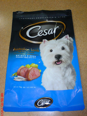 [Dog]豆豆的新寵－西莎乾狗糧 - 阿祥的網路筆記本