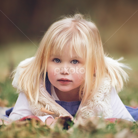Christmas Sessions by Dominic Lemoine Photography - Babies & Children Child Portraits