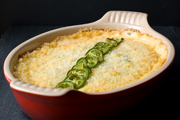 Cheesy Baked Jalapeno Popper Dip