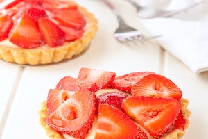 Strawberry Custard Tarts