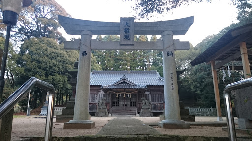 彦山神社