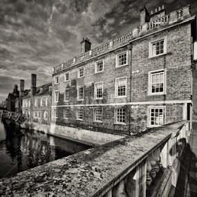 Cambridge by Friedhelm Peters - Black & White Buildings & Architecture