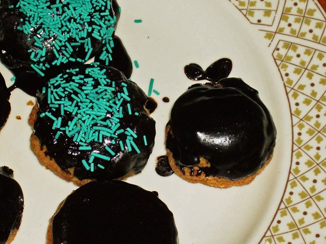 [Cake Doughnuts3[3].jpg]