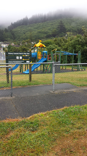 Victory Crescent Park & Play Area