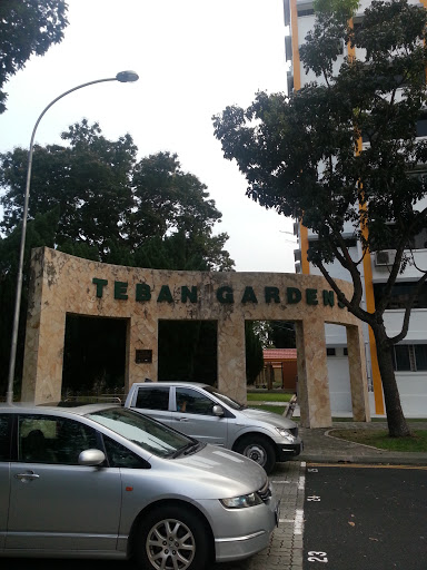 Teban Gardens