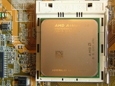 [cpuInSocket_400[5].jpg]