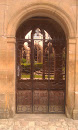 Vianden, Tor zum Kreuzgang 