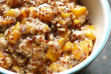 Red Quinoa Peach Porridge 