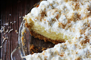 White Chocolate Coconut Cream Pie