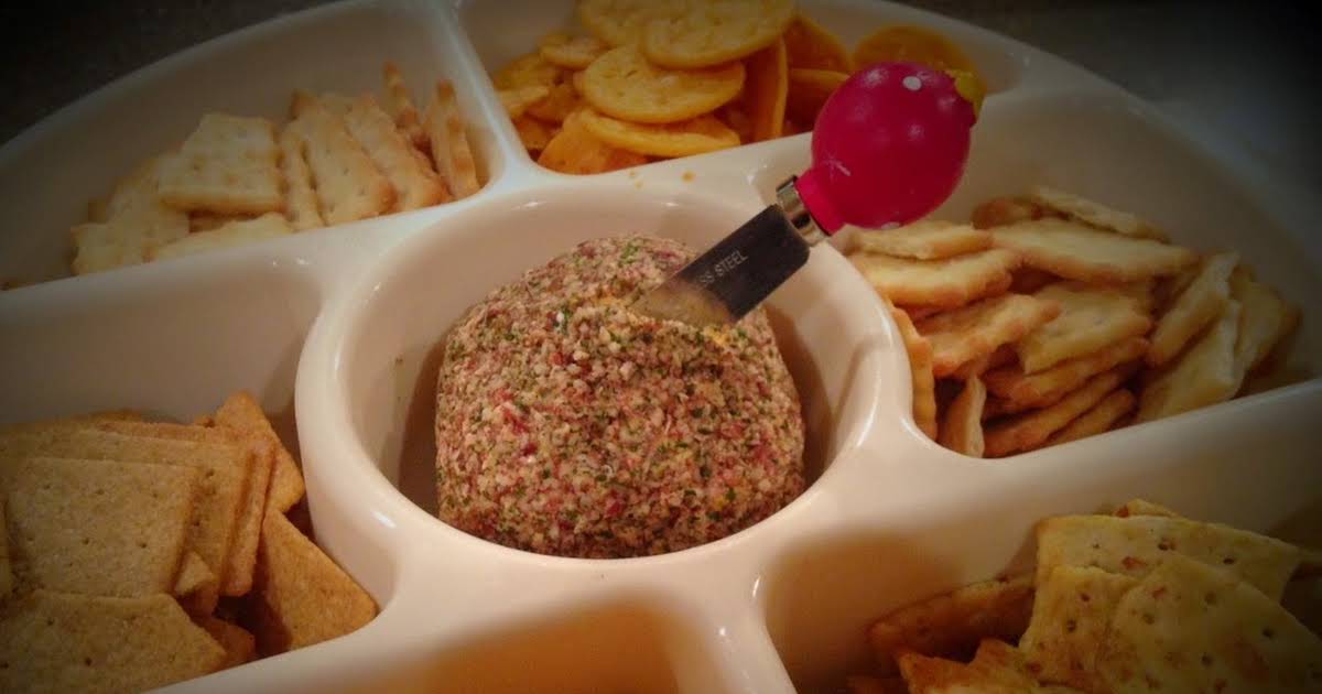 10 Best Velveeta Cheese Ball Recipes Yummly