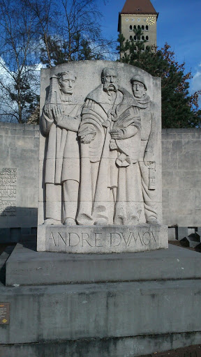 Andre Dumont Monument